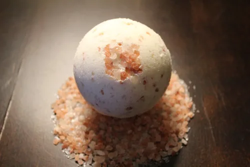 Organic Detox Bath Bomb Bath Fizzie - Image 2